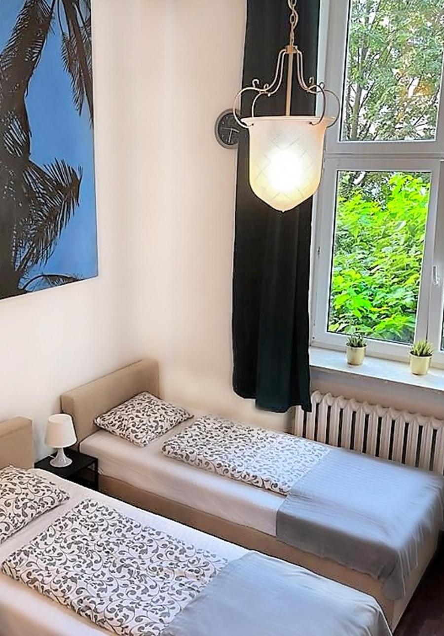 Labo Apartment Chmielna Варшава Екстериор снимка